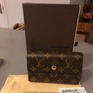 LOUIS VUITTON Monogram Canvas Alexandra Wallet